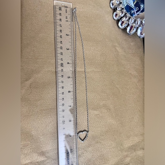 Authentic Preloved TIFFANY&CO. Twisted Heart Necklace Pendant Silver 925 - Picture 6 of 6